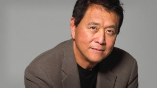 Robert Kiyosaki - Cơ hội thứ 2 - Dự đoán khủng khoảng kinh tế 2016 và giải pháp | Trung Notes