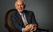 Sống cuộc đời ngoại hạng - Jim Rohn | Trung Notes